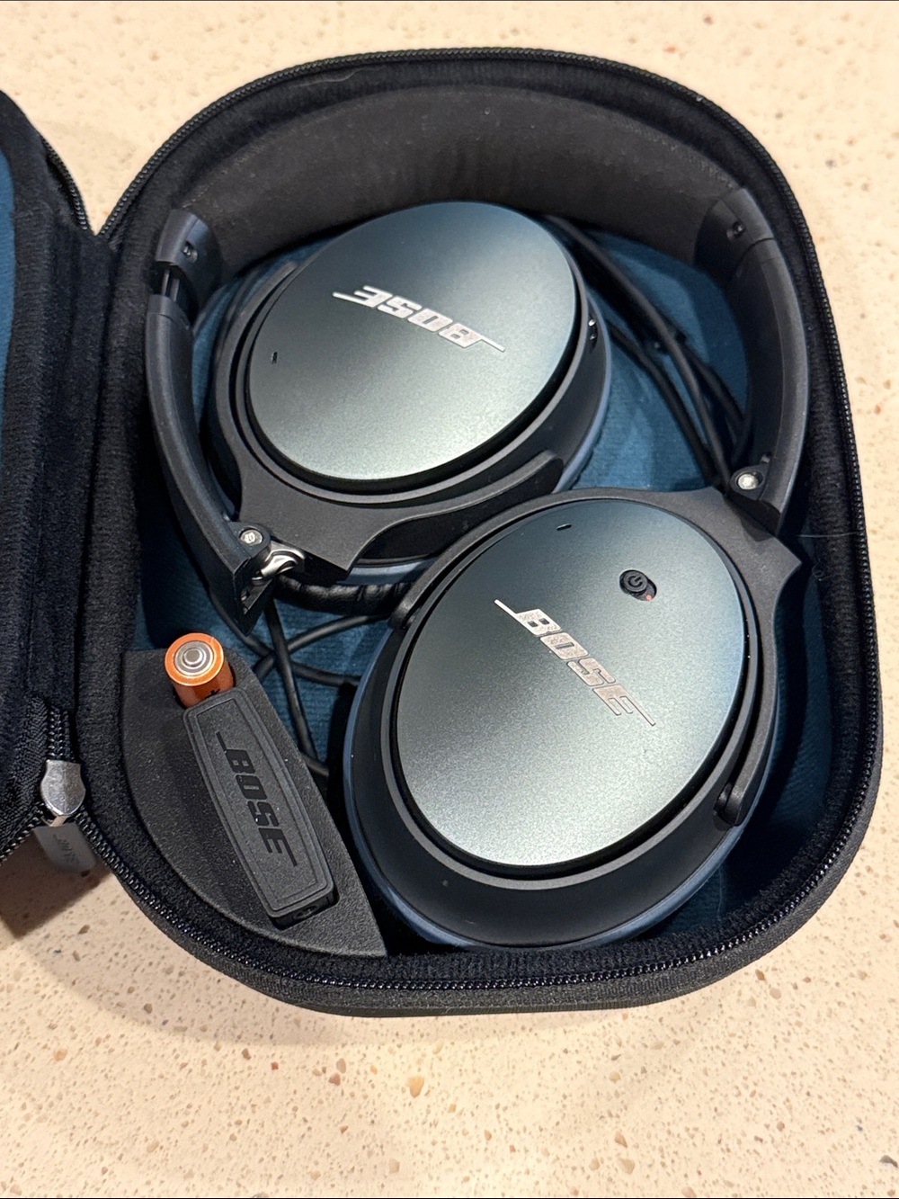 Bose Wired Foldable Over-Ear Noise Cancelling Headphones in Steel Blue and Black